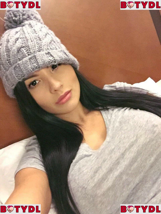 Karen Vi Onlyfans Photo Gallery 