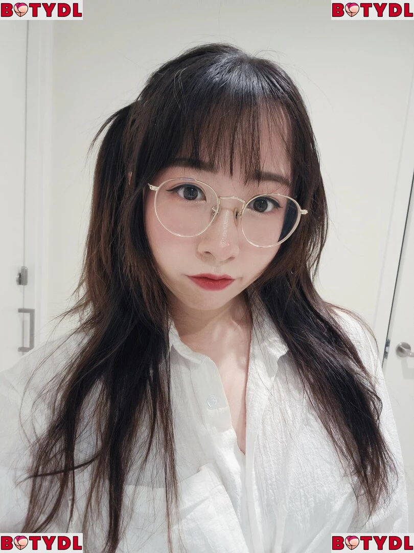 lolnatsumiii Onlyfans Photo Gallery 