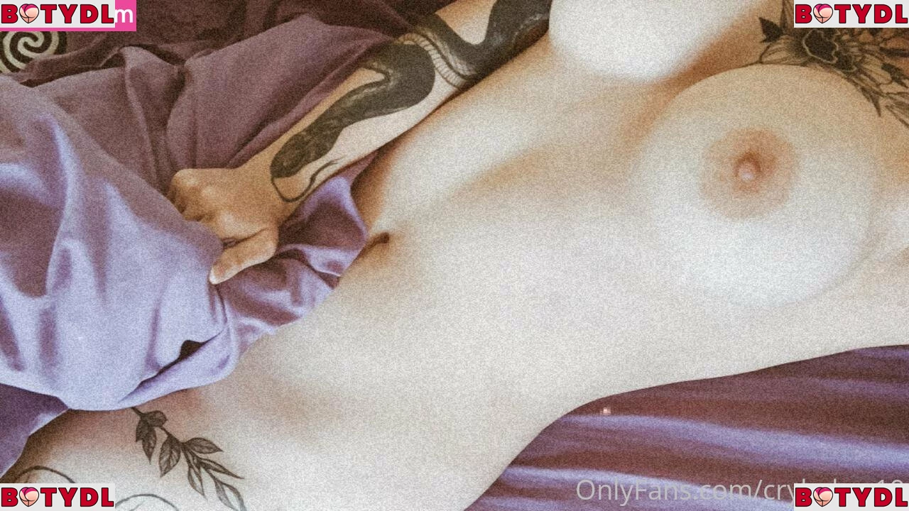 crybabyy19 Onlyfans Photo Gallery 