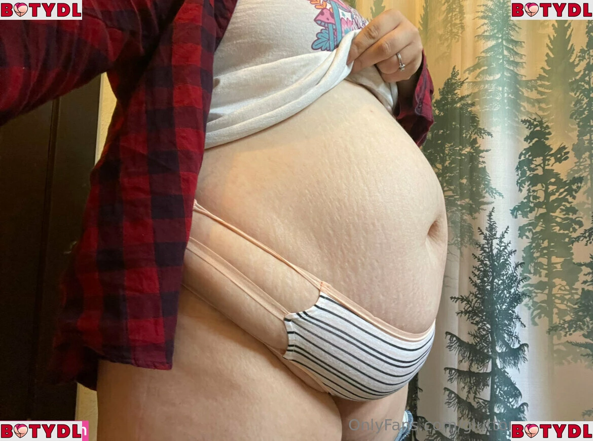 gluttonoussquid Onlyfans Photo Gallery 