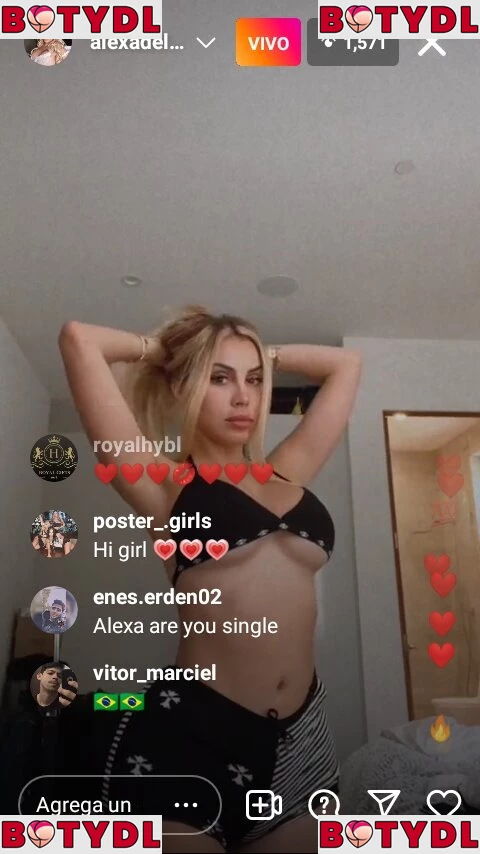 Alexa Dellanos Onlyfans Photo Gallery 