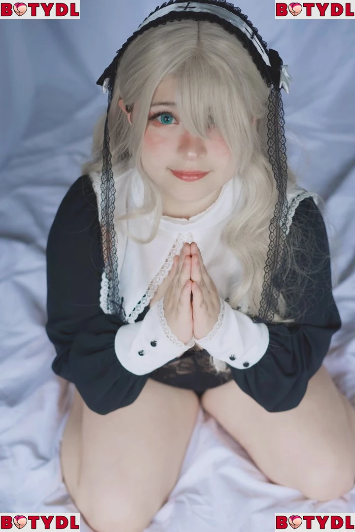 Mikumiku Onlyfans Photo Gallery 