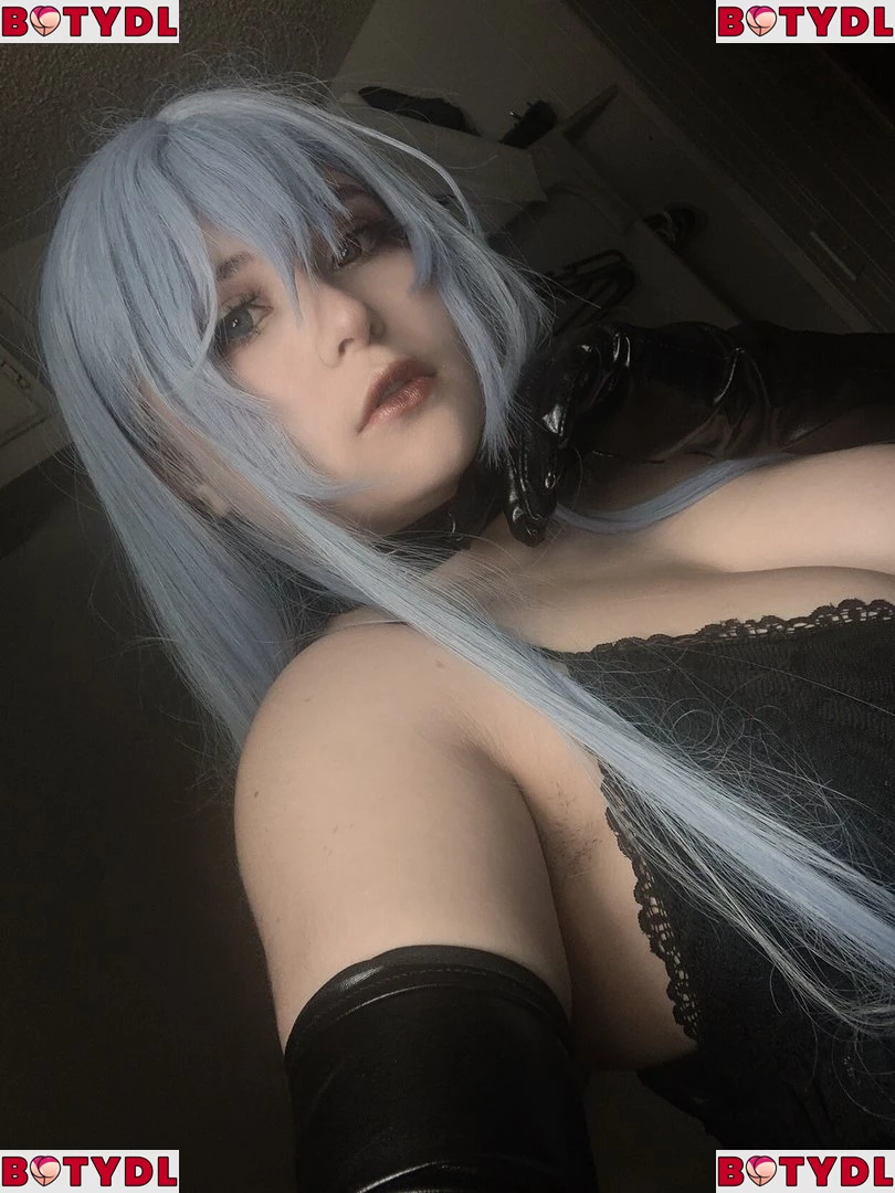 Mikumiku Onlyfans Photo Gallery 