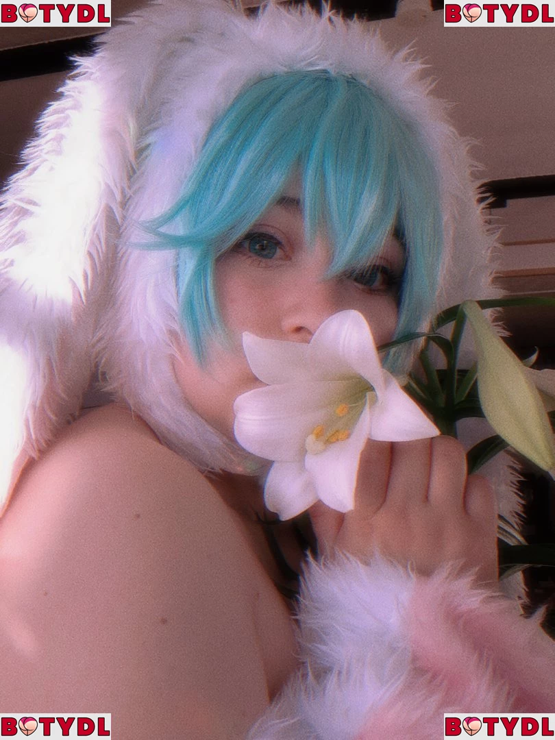 Mikumiku Onlyfans Photo Gallery 