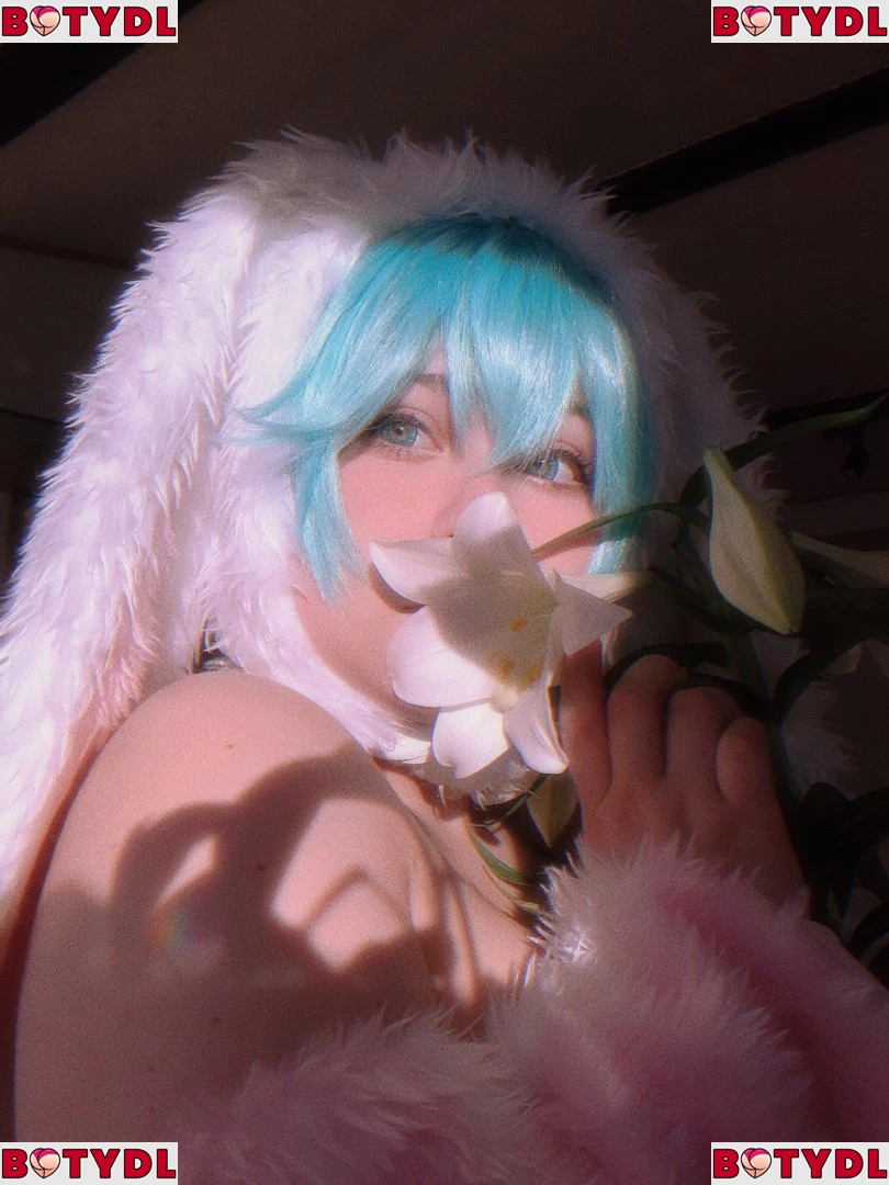 Mikumiku Onlyfans Photo Gallery 