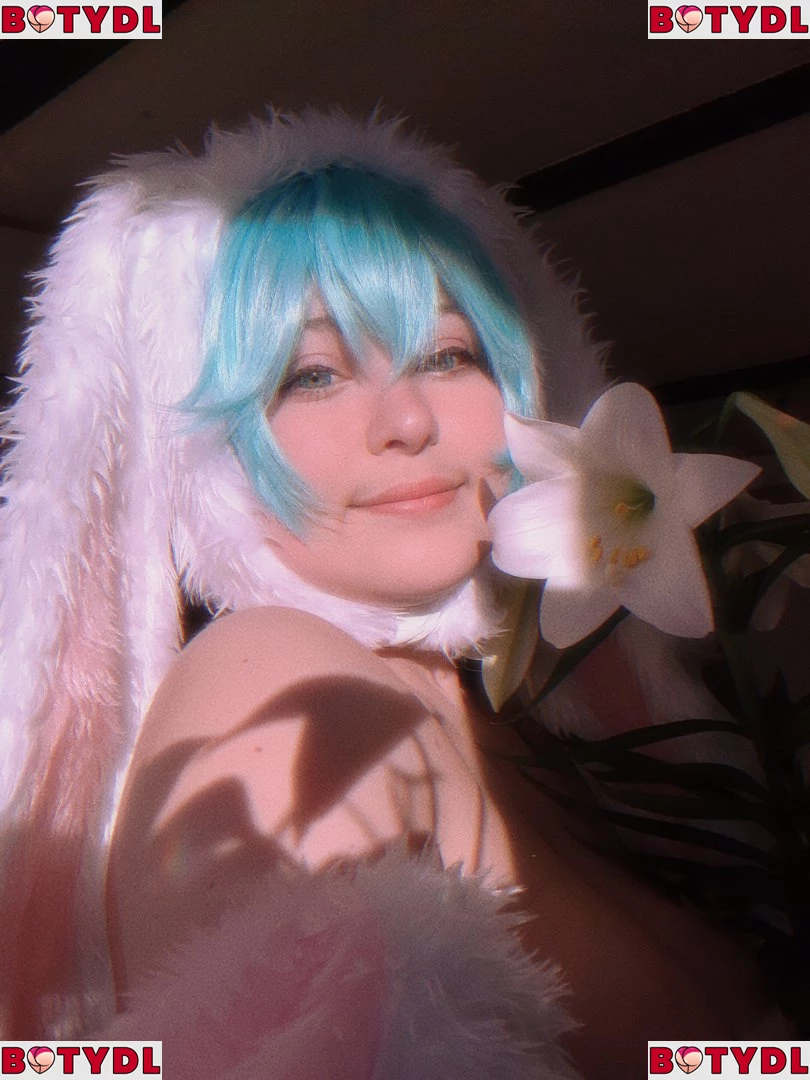 Mikumiku Onlyfans Photo Gallery 