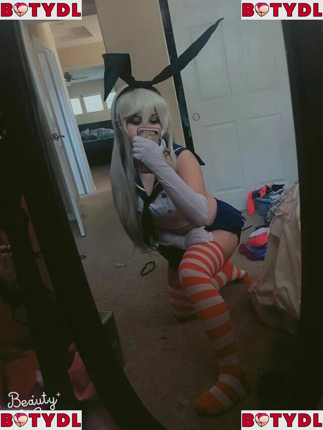 Mikumiku Onlyfans Photo Gallery 