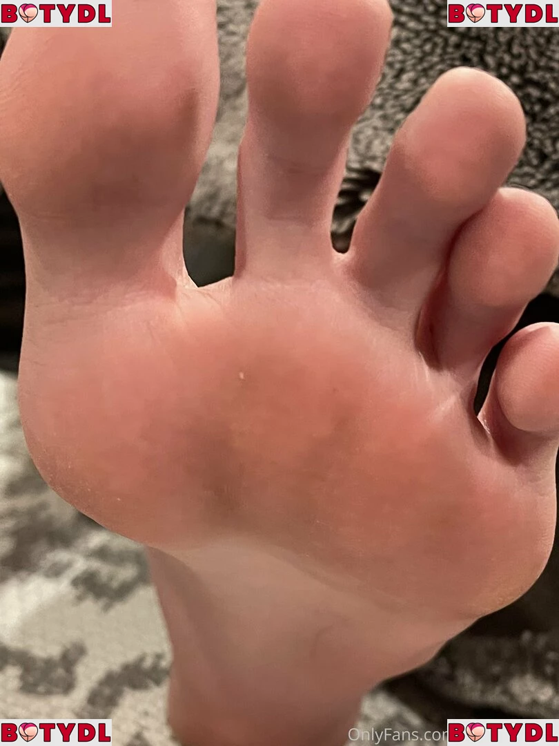 goddesszeldafeet11 Onlyfans Photo Gallery 