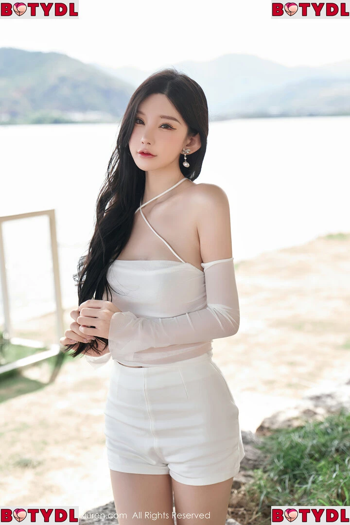 Zhou Yuxi Onlyfans Photo Gallery 