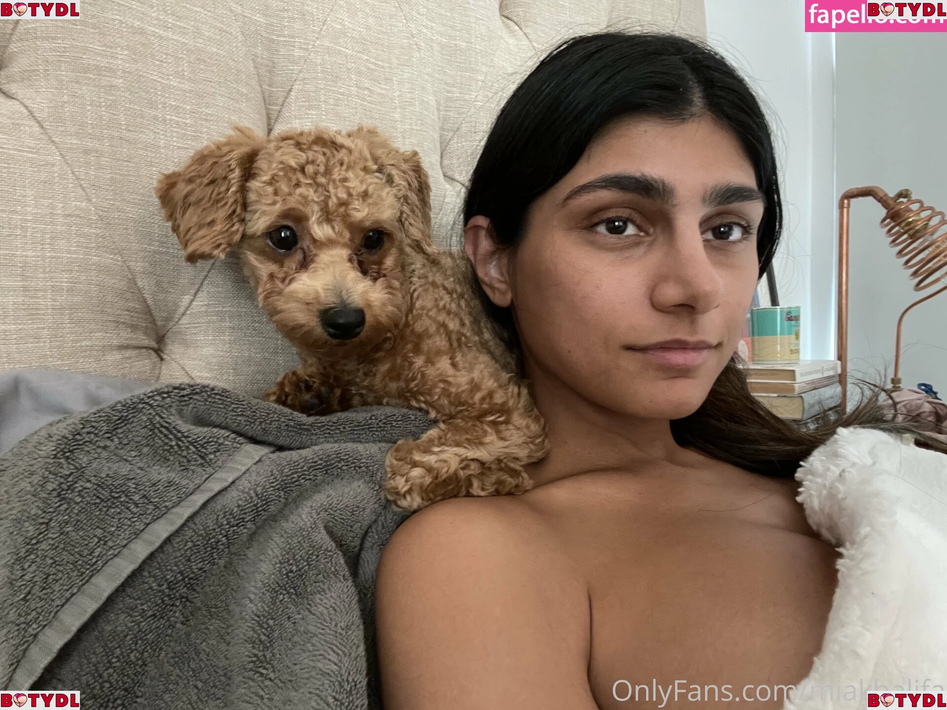 miakhalifa Onlyfans Photo Gallery 