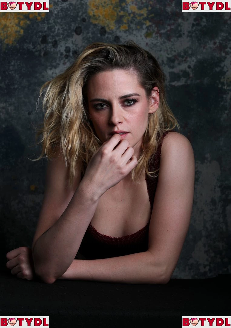 Kristen Stewart Onlyfans Photo Gallery 