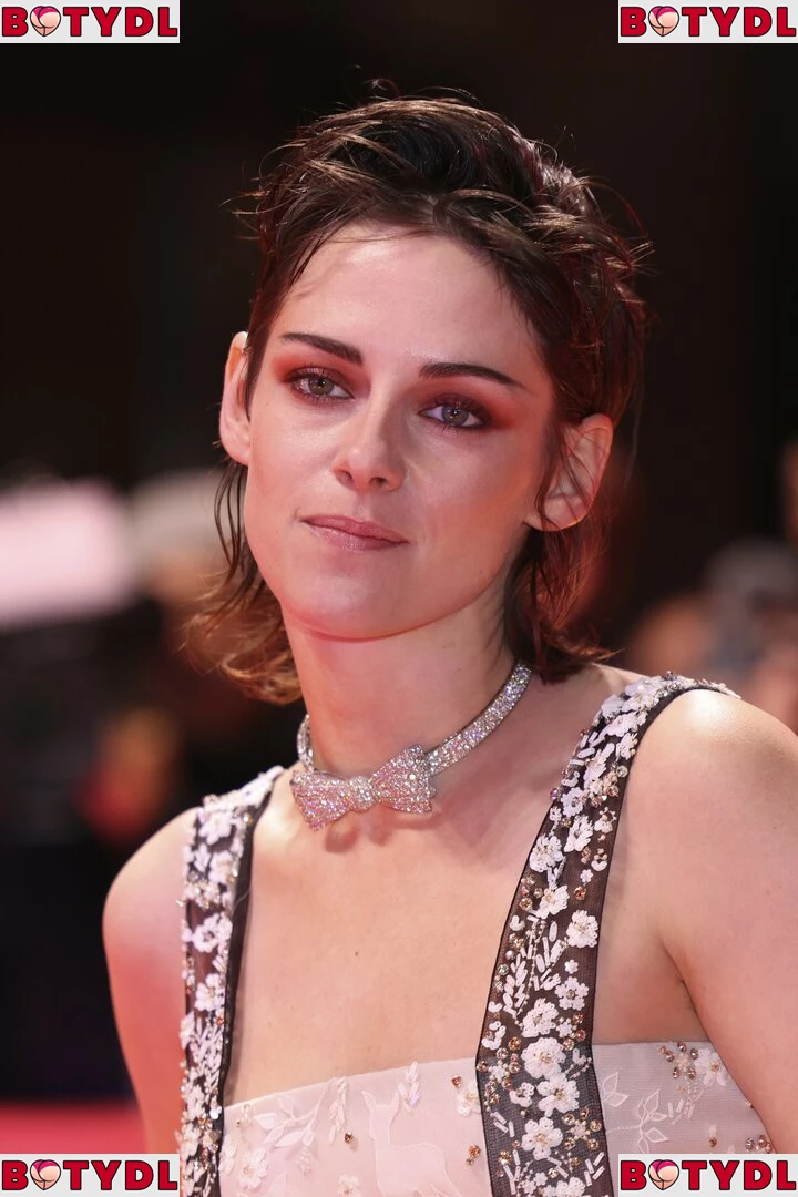 Kristen Stewart Onlyfans Photo Gallery 