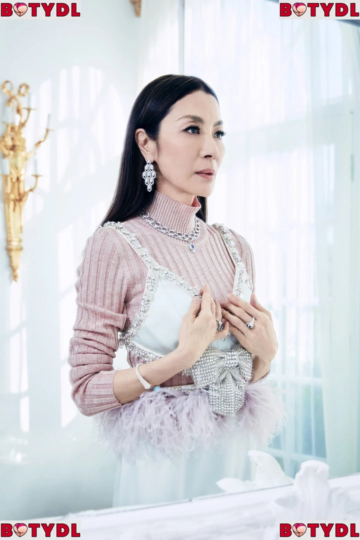 Michelle Yeoh Onlyfans Photo Gallery 