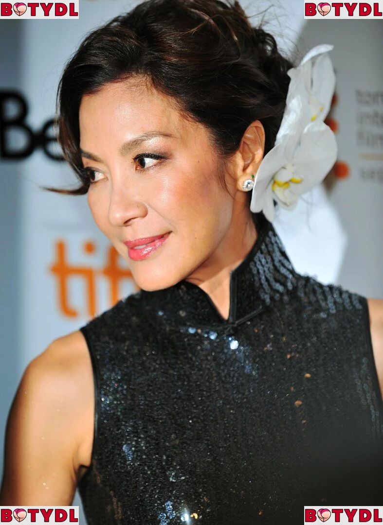 Michelle Yeoh Onlyfans Photo Gallery 