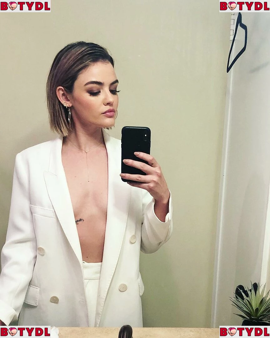 Lucy Hale Onlyfans Photo Gallery 