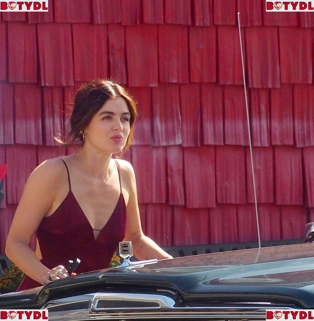 Lucy Hale Onlyfans Photo Gallery 