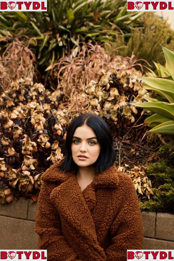 Lucy Hale Onlyfans Photo Gallery 