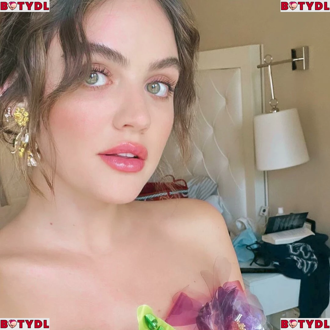 Lucy Hale Onlyfans Photo Gallery 