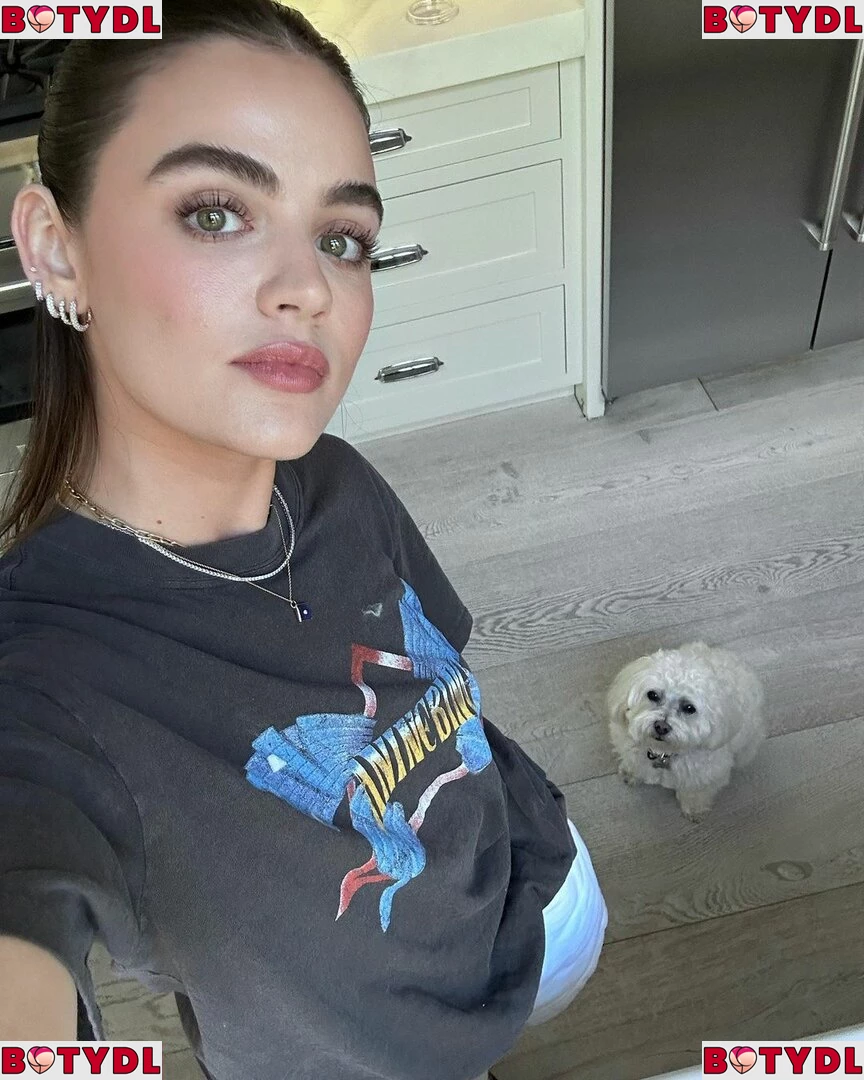 Lucy Hale Onlyfans Photo Gallery 