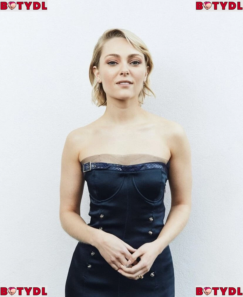 AnnaSophia Robb Onlyfans Photo Gallery 