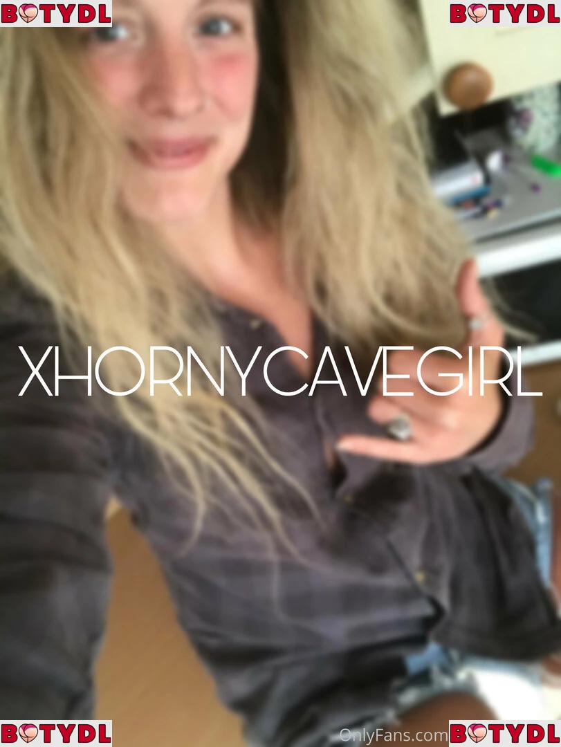 hornycavegirl Onlyfans Photo Gallery 