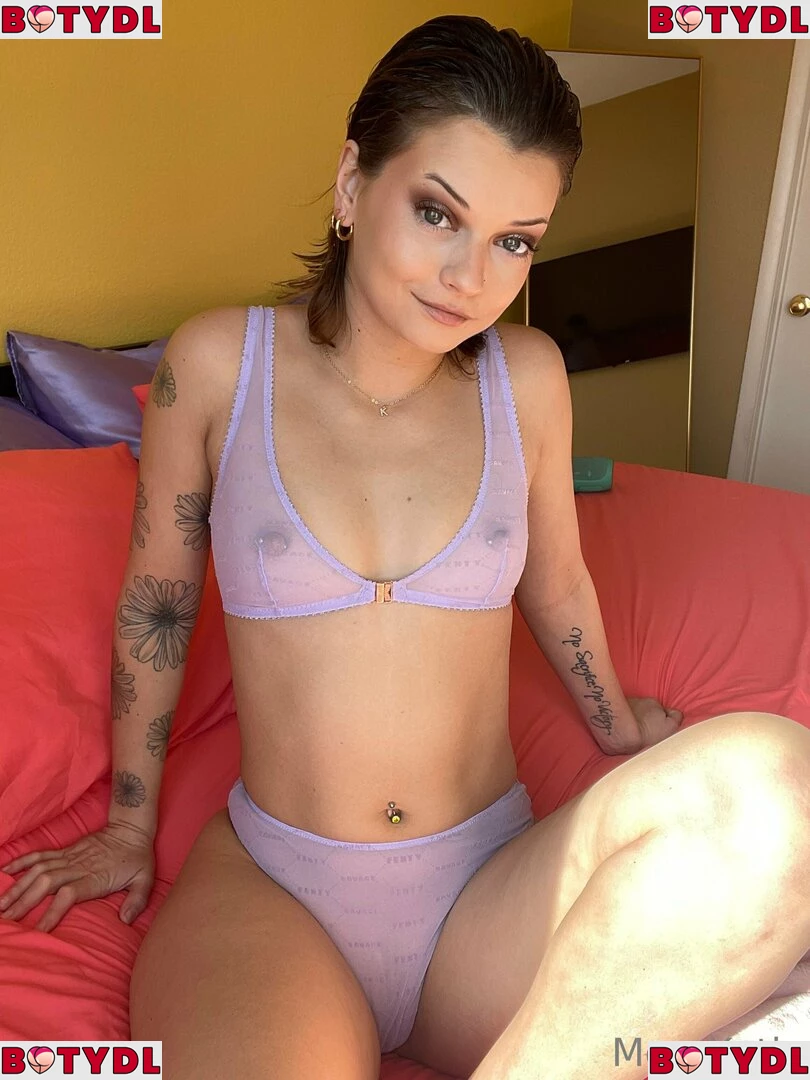 morekatie Onlyfans Photo Gallery 