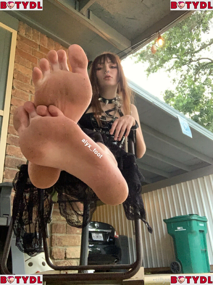 tinykittie Onlyfans Photo Gallery 