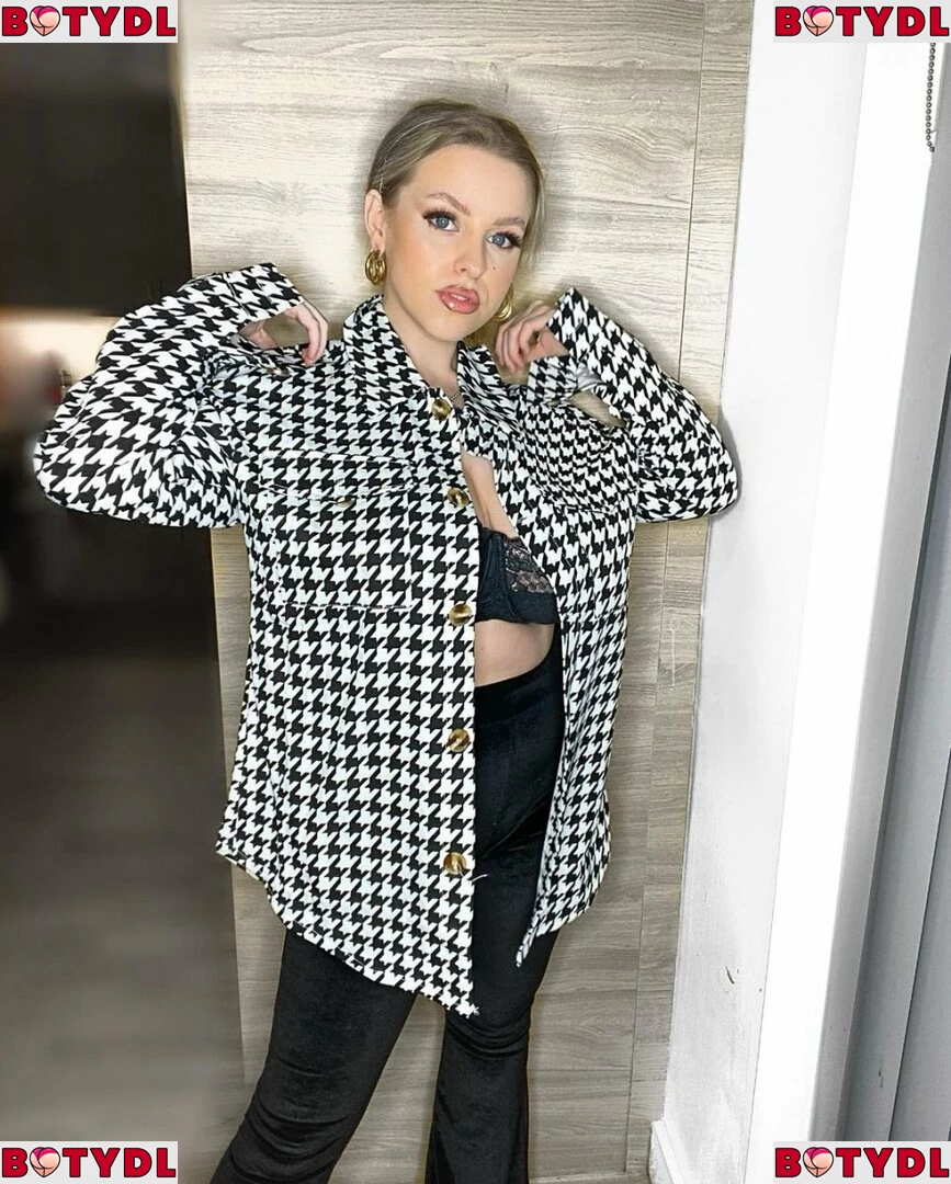 Amber Rose Brightman Onlyfans Photo Gallery 