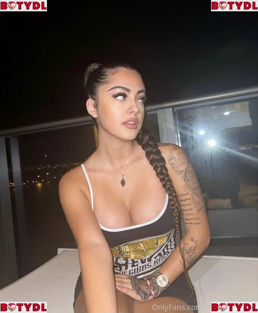 malutrevejo18 Onlyfans Photo Gallery 