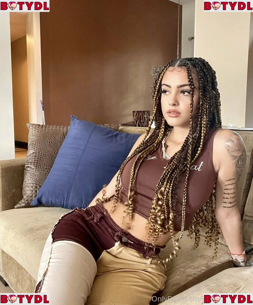 malutrevejo18 Onlyfans Photo Gallery 