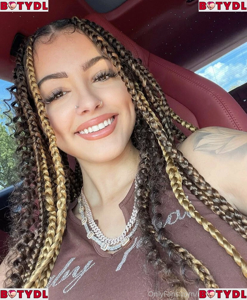 malutrevejo18 Onlyfans Photo Gallery 