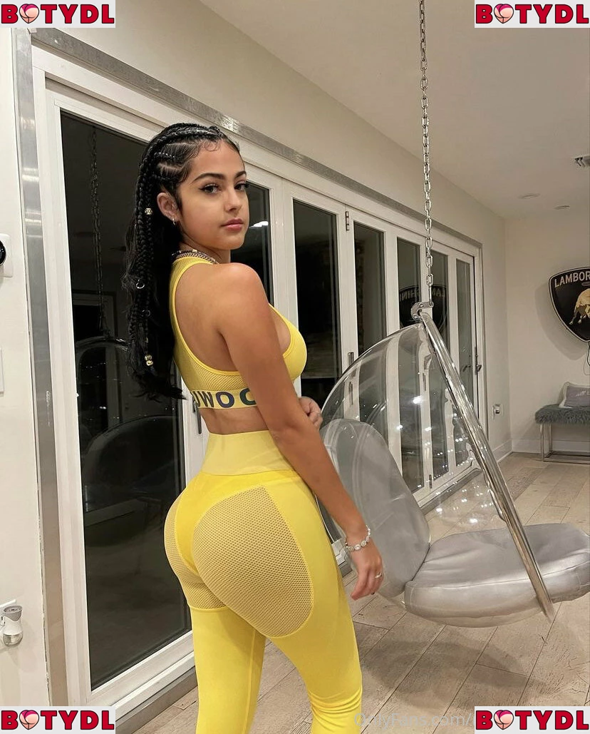 malutrevejo18 Onlyfans Photo Gallery 