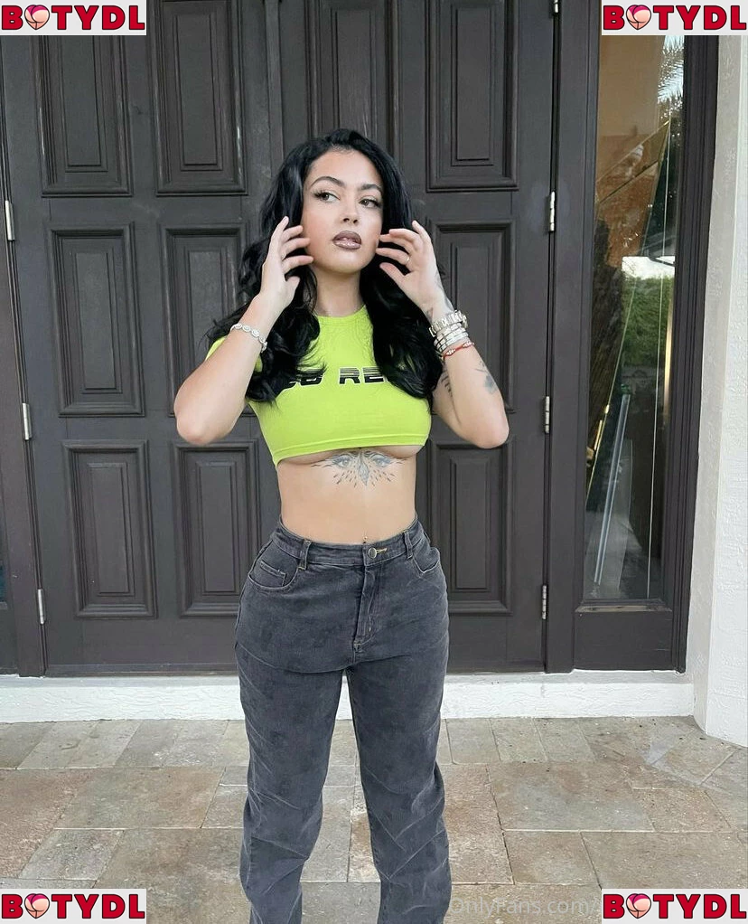 malutrevejo18 Onlyfans Photo Gallery 