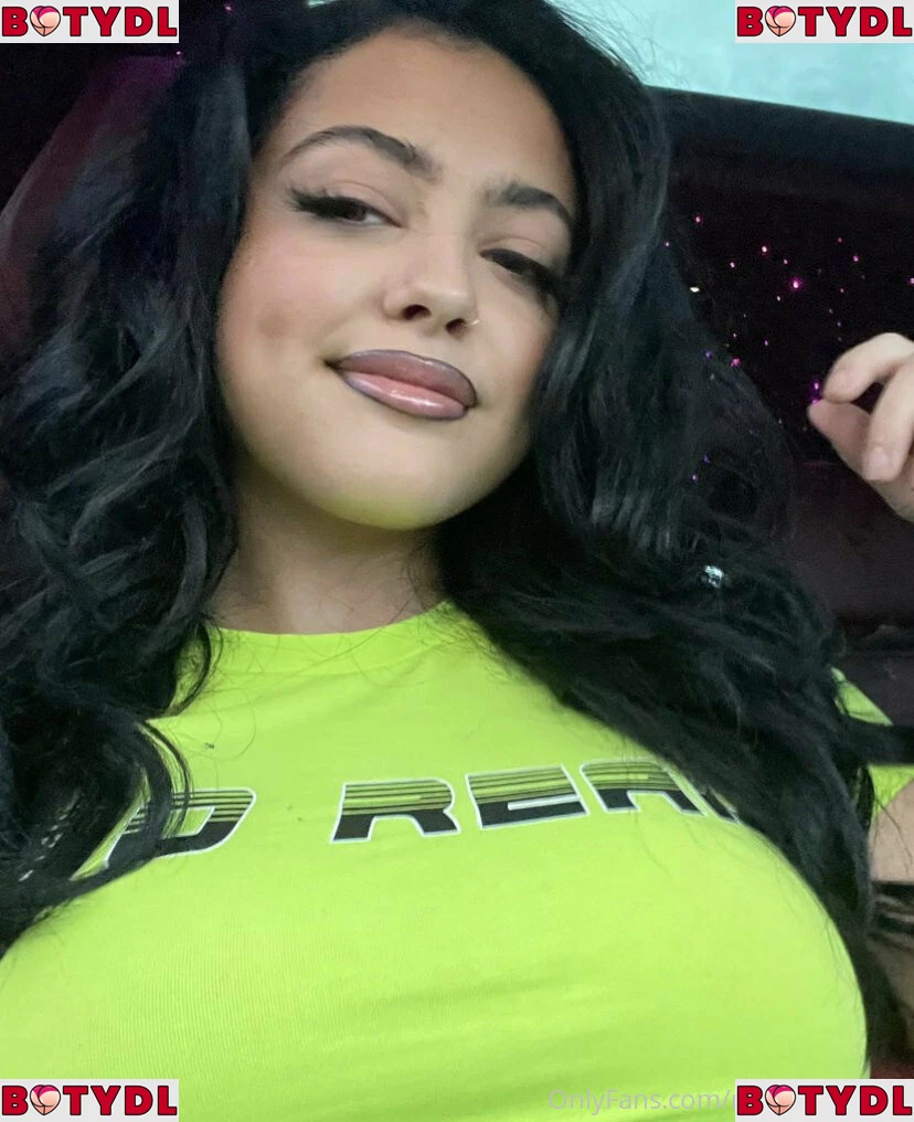 malutrevejo18 Onlyfans Photo Gallery 