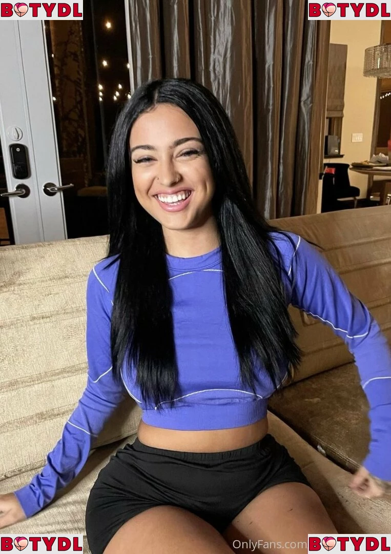 malutrevejo18 Onlyfans Photo Gallery 