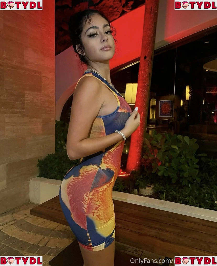 malutrevejo18 Onlyfans Photo Gallery 