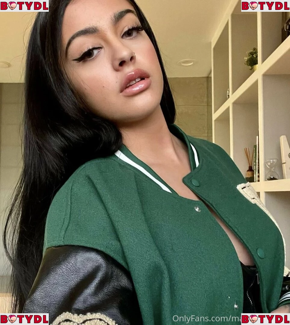 malutrevejo18 Onlyfans Photo Gallery 