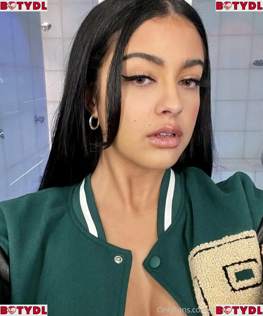 malutrevejo18 Onlyfans Photo Gallery 