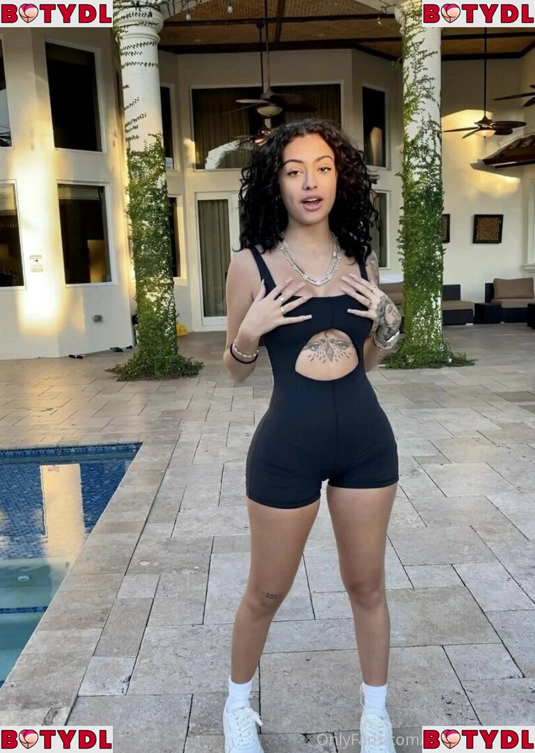 malutrevejo18 Onlyfans Photo Gallery 