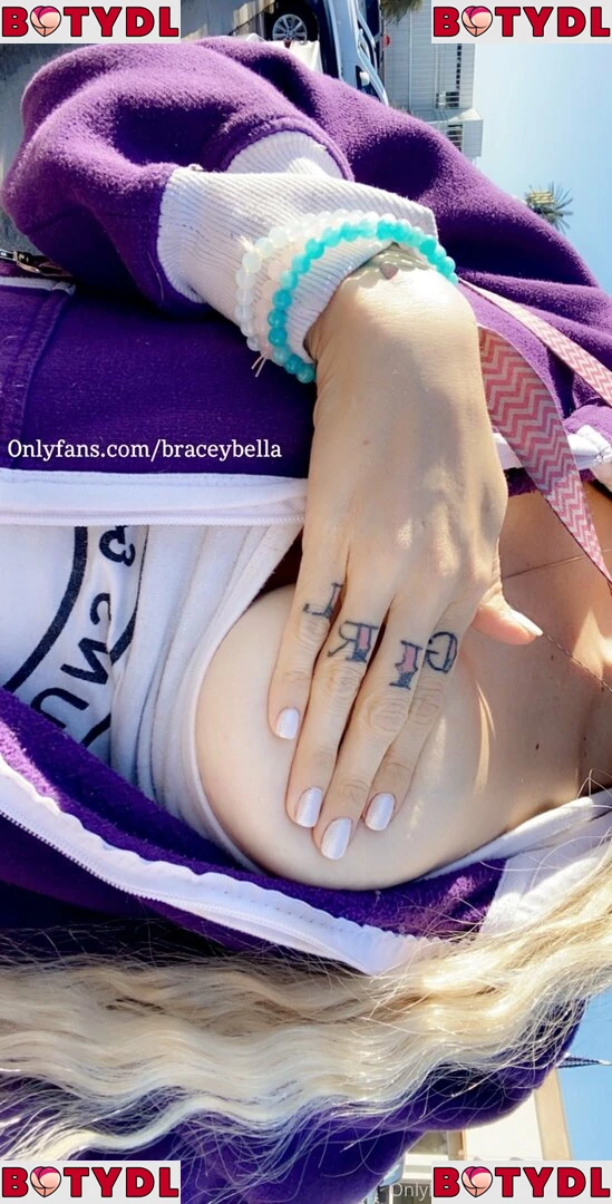 ineedbella Onlyfans Photo Gallery 