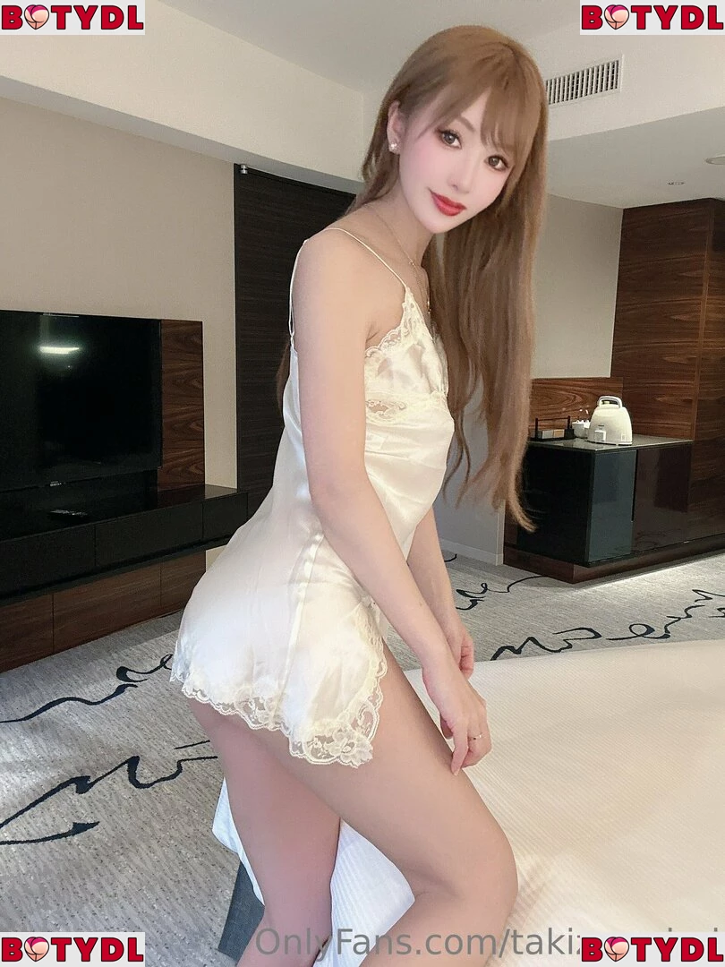 takizawaiori Onlyfans Photo Gallery 