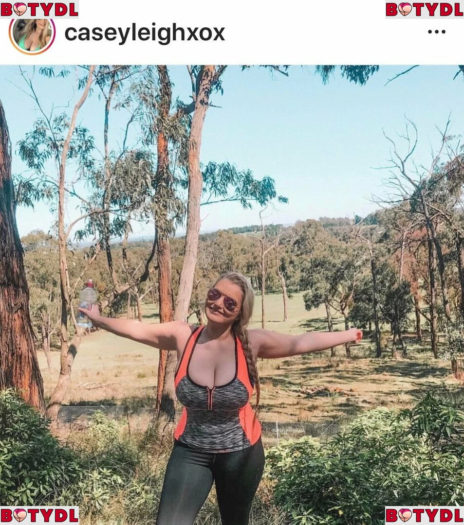 Casey Leigh Onlyfans Photo Gallery 