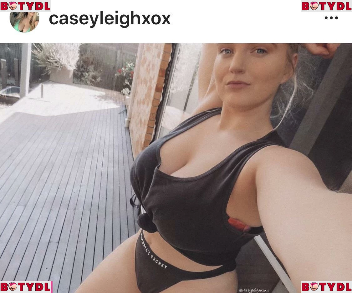 Casey Leigh Onlyfans Photo Gallery 