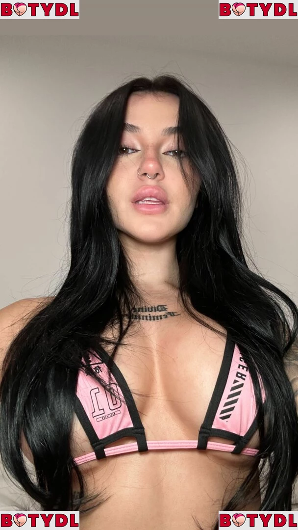 lunaelliee Onlyfans Photo Gallery 