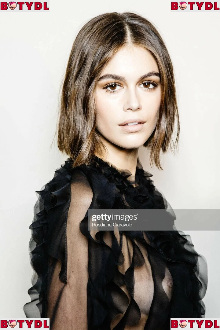 Kaia Gerber Onlyfans Photo Gallery 