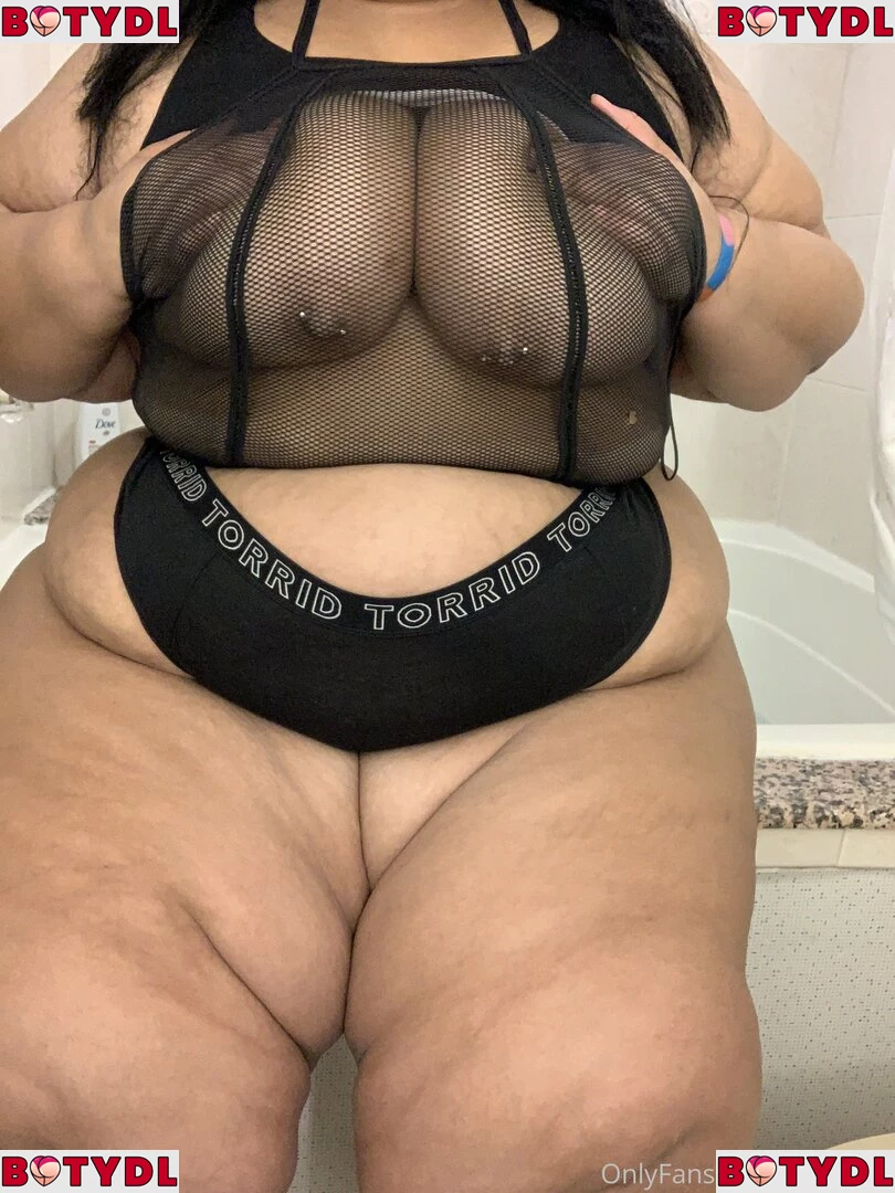 thiccflixx Onlyfans Photo Gallery 