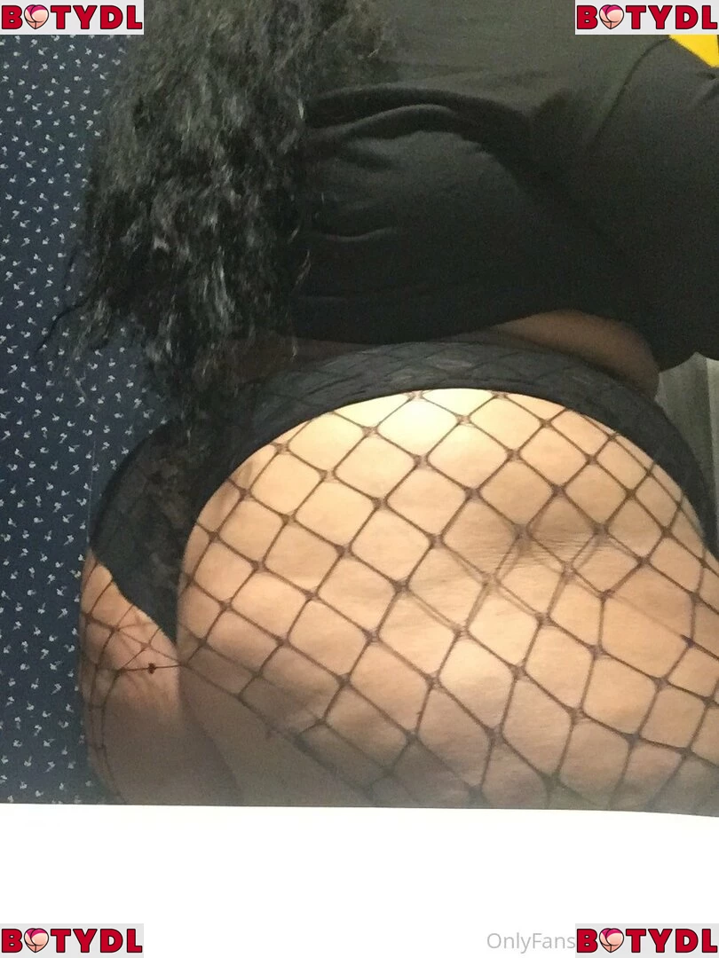 thiccflixx Onlyfans Photo Gallery 