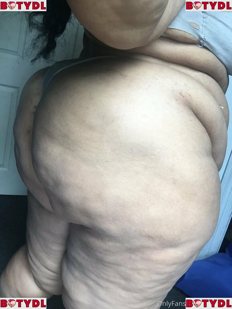 thiccflixx Onlyfans Photo Gallery 