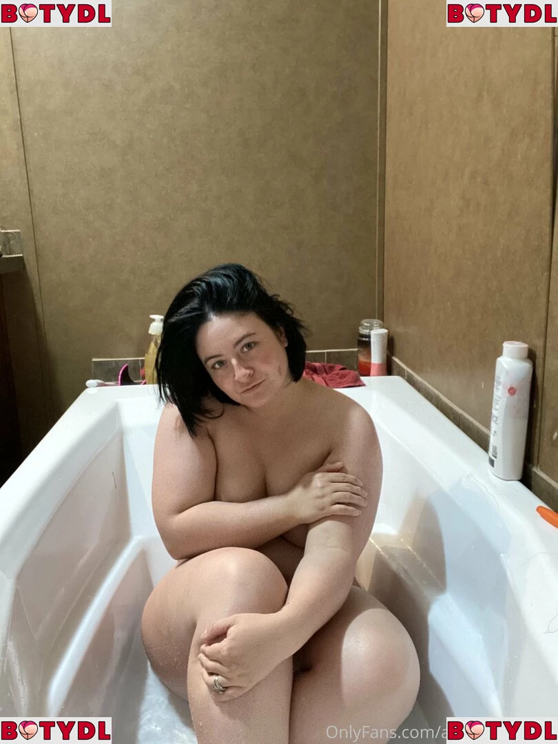 ashleycocofree Onlyfans Photo Gallery 