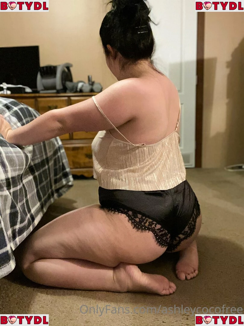 ashleycocofree Onlyfans Photo Gallery 